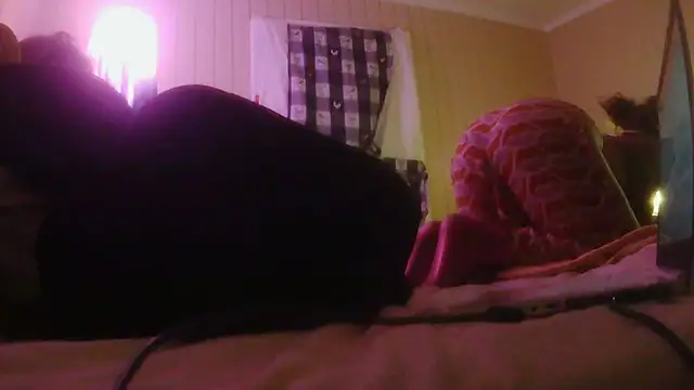 Snapshot of darnette_daisy chatting on February 28, 6:58 am darnette daisy online show from February 28, 6:58 am