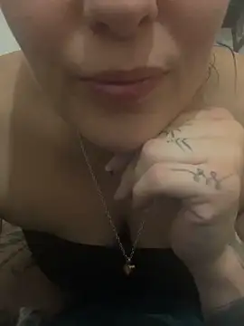 anonyme hot47 online show from April 16, 8:09 pm