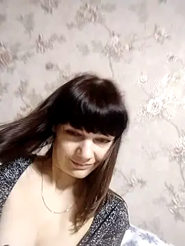 AliceSwan1122 online show from April 17, 5:16 pm