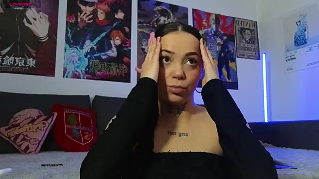 KiraQuinn1 online show from October 29, 4:53 pm