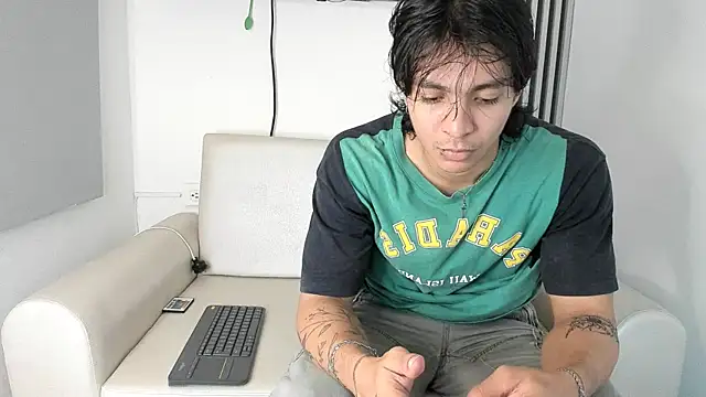 toji luxxer online show from October 21, 2:23 am