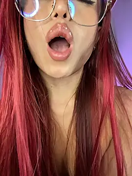 Abbi Gomez online show from May 10, 3:44 am