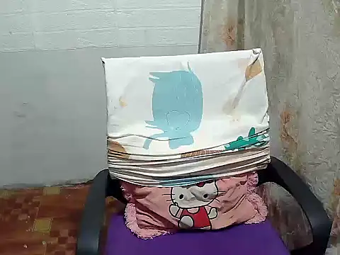 Snapshot of SexyCathy03 chatting on October 17, 3:10 am SexyCathy03 online show from October 17, 3:10 am