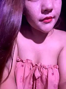 Trang-cute18 online show from September 24, 4:54 pm