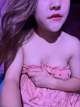 Trang-cute18 online show from September 26, 2:48 am