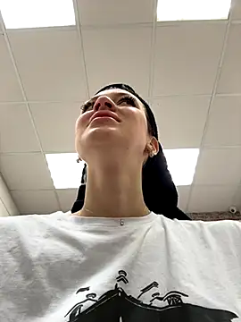 EmmaStarkk online show from September 16, 3:07 am