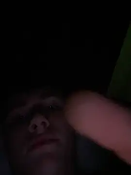 Sammyboy2211 online show from December 2, 2:06 am