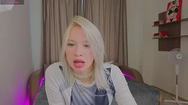 MistyMayers online show from October 2, 5:36 am