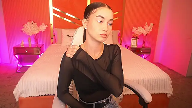 CherryyLulu online show from October 29, 8:27 am