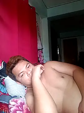 Snapshot of Gayasianzowe chatting on September 21, 4:14 am Gayasianzowe online show from September 21, 4:14 am