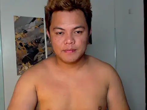 Snapshot of Gayasianzowe chatting on September 22, 11:01 am Gayasianzowe online show from September 22, 11:01 am