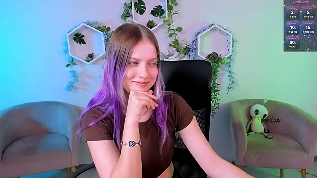 kaela spell  online show from June 29, 3:13 am
