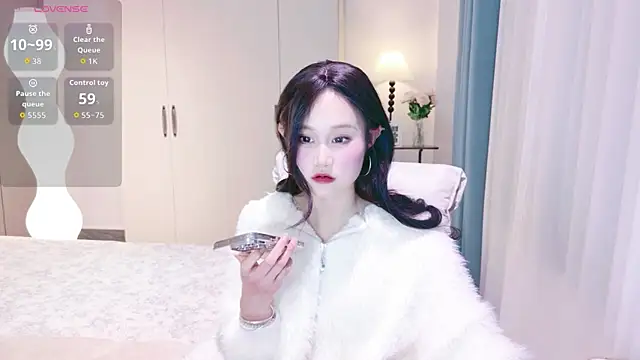 Snapshot of schoolgirl-nurse chatting on January 7, 1:13 pm schoolgirl-nurse online show from January 7, 1:13 pm