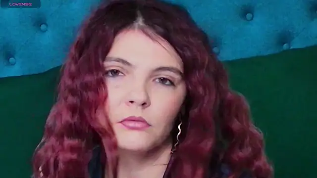 Snapshot of DesireeKeys chatting on October 31, 4:57 am DesireeKeys online show from October 31, 4:57 am