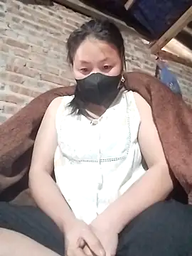 Snapshot of Emmyly_123 chatting on February 4, 1:55 am Emmyly 123 online show from February 4, 1:55 am