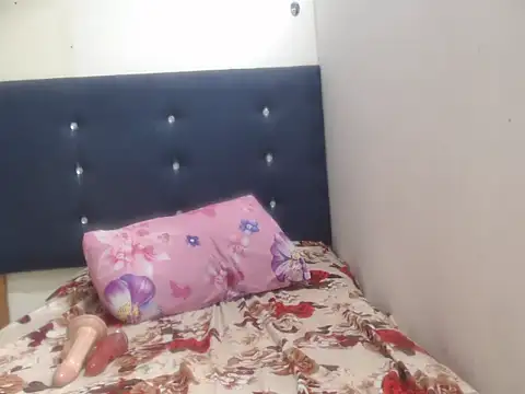 bemymasterlovers online show from October 8, 6:11 am