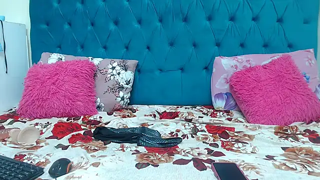 bemymasterlovers online show from March 8, 3:21 am