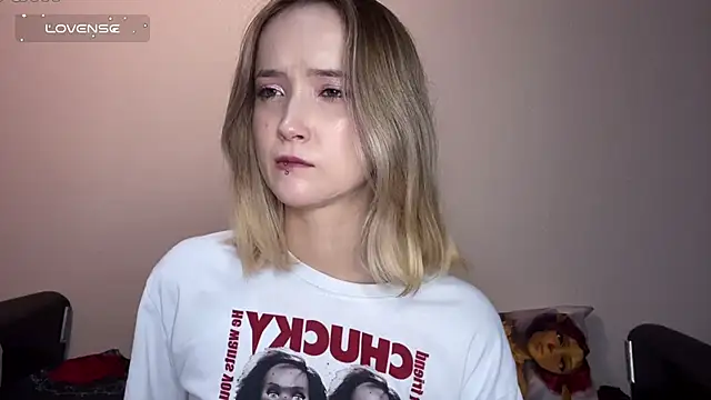 SoftcoreAlly online show from October 14, 4:19 pm