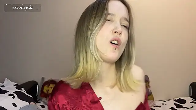 SoftcoreAlly online show from November 3, 2:40 pm