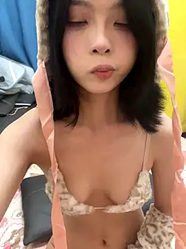 qiqi x online show from October 10, 3:55 pm