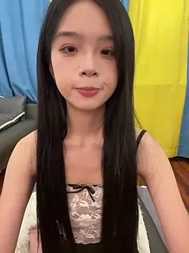 qiqi x online show from October 14, 2:29 pm