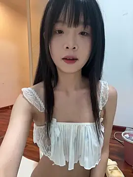 qiqi x online show from May 28, 2:14 pm