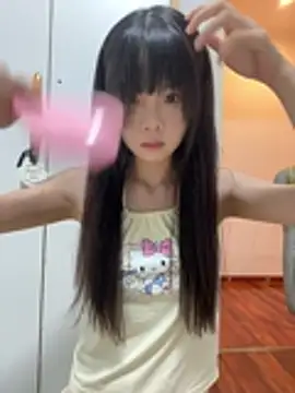 Snapshot of qiqi_x chatting on July 26, 2:46 pm qiqi x online show from July 26, 2:46 pm
