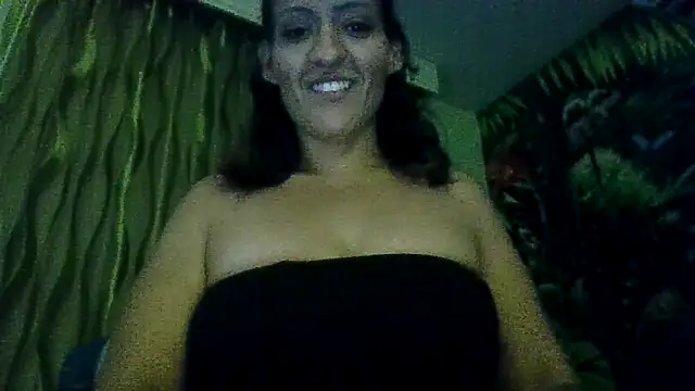 juiicy001 online show from January 19, 1:37 pm