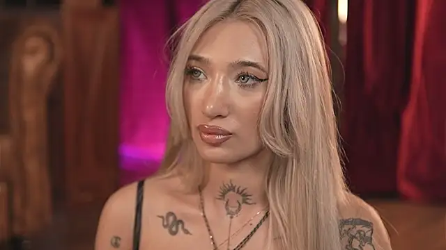 SiennaJayden online show from June 25, 8:35 pm