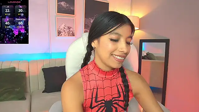 Tiffany Low online show from October 26, 4:24 pm