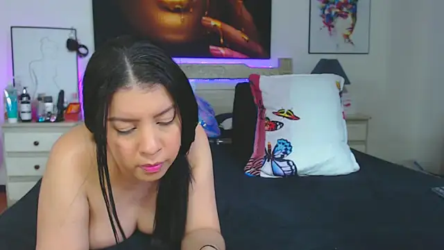 kati jones77 online show from November 1, 8:16 am