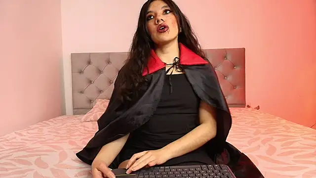 Lili candysex online show from October 31, 1:56 pm