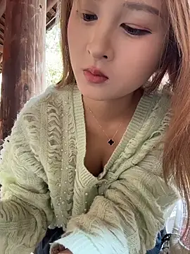 yuki june online show from March 29, 8:58 am