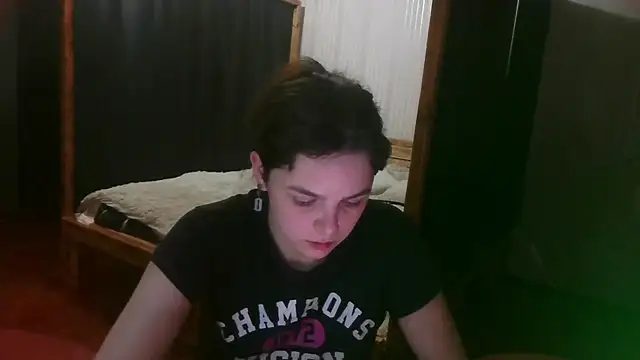 Snapshot of EthelsLover chatting on February 25, 7:34 pm EthelsLover online show from February 25, 7:34 pm