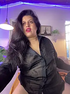 Snapshot of Andrea_secret_ chatting on June 15, 2:41 pm Andrea secret online show from June 15, 2:41 pm