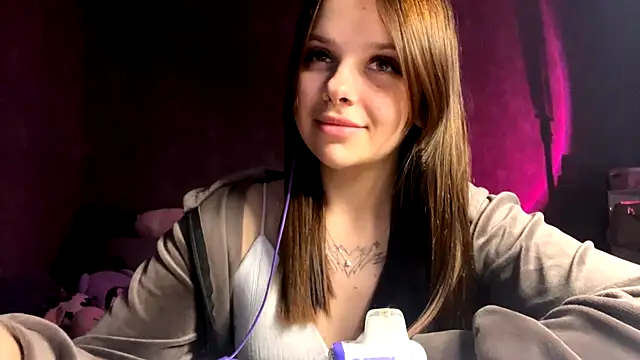 Vickypiki online show from September 27, 2:11 pm