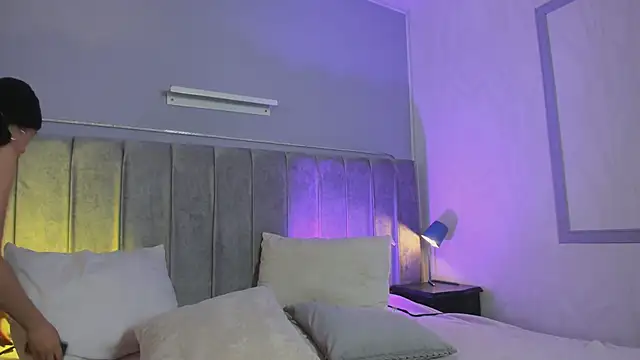 Snapshot of Peytonn_Monroe chatting on October 29, 12:18 pm Peytonn Monroe online show from October 29, 12:18 pm