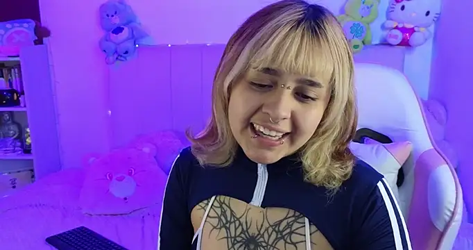 NekoWaifu online show from February 23, 2:14 pm