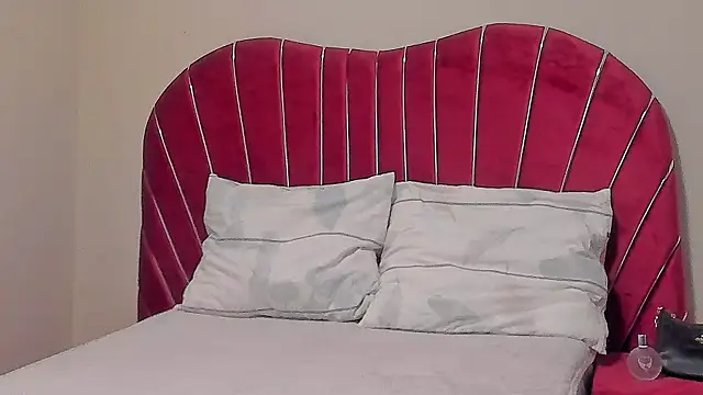 Snapshot of DariaX19 chatting on November 13, 11:47 pm DariaX19 online show from November 13, 11:47 pm