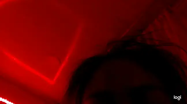 Snapshot of Lisa_Squirt_Hot chatting on January 8, 12:28 am Lisa Squirt Hot online show from January 8, 12:28 am