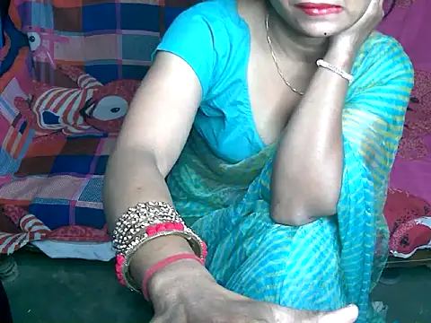 Sangeetha5 online show from November 18, 7:40 pm