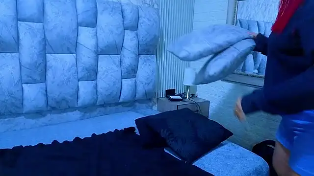 sofiagutierrez   online show from November 12, 10:52 pm