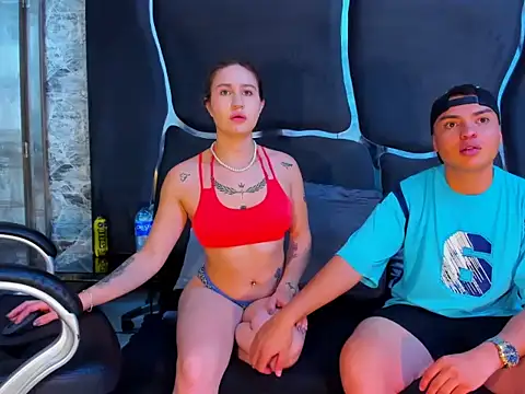 Snapshot of DuoAndLovee chatting on September 18, 8:44 pm DuoAndLovee online show from September 18, 8:44 pm