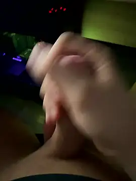 jstntz online show from January 6, 11:07 pm