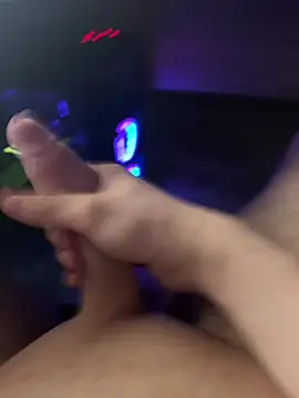 jstntz online show from March 20, 10:03 pm