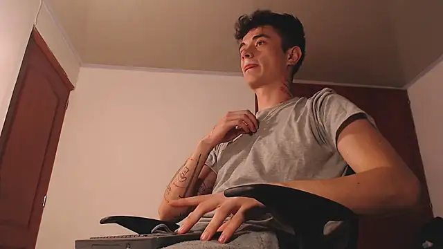 jaico santos online show from November 26, 10:55 pm