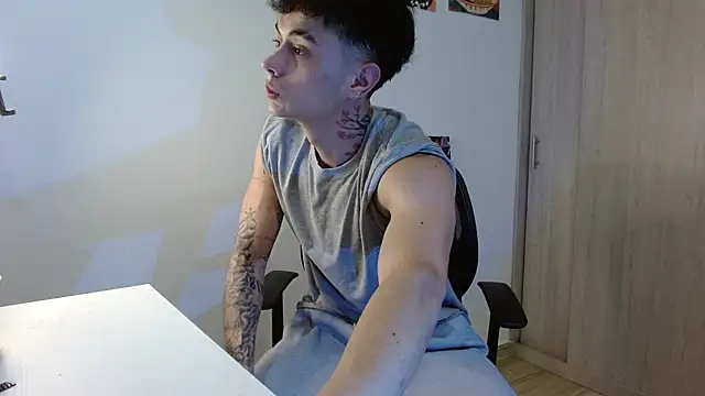 Snapshot of jaico_santos chatting on July 18, 11:30 pm jaico santos online show from July 18, 11:30 pm