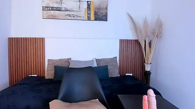 Sophia curvy1 online show from October 3, 9:01 pm