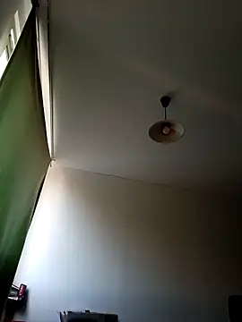 Mikaaa97 online show from October 7, 4:37 pm