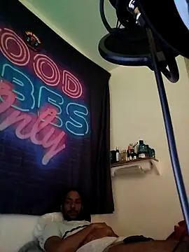 Mikaaa97 online show from April 11, 11:20 pm